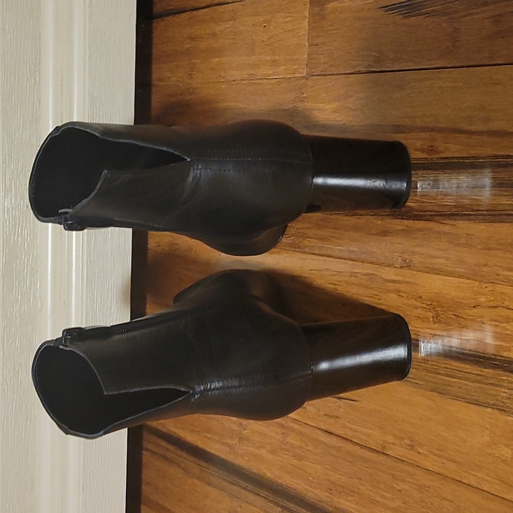 Kendall and Kylie leather boots - Picture 3 of 4
